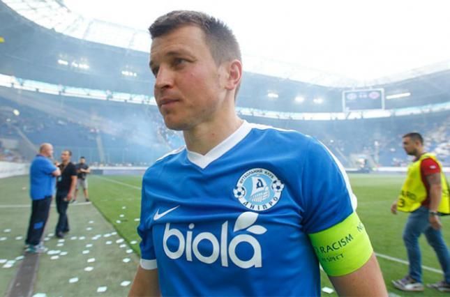 Руслан Ротань планирует снять фильм о легендарной команде "Днепра" Руслан Ротань планирует снять фильм о легендарной команде "Днепра"