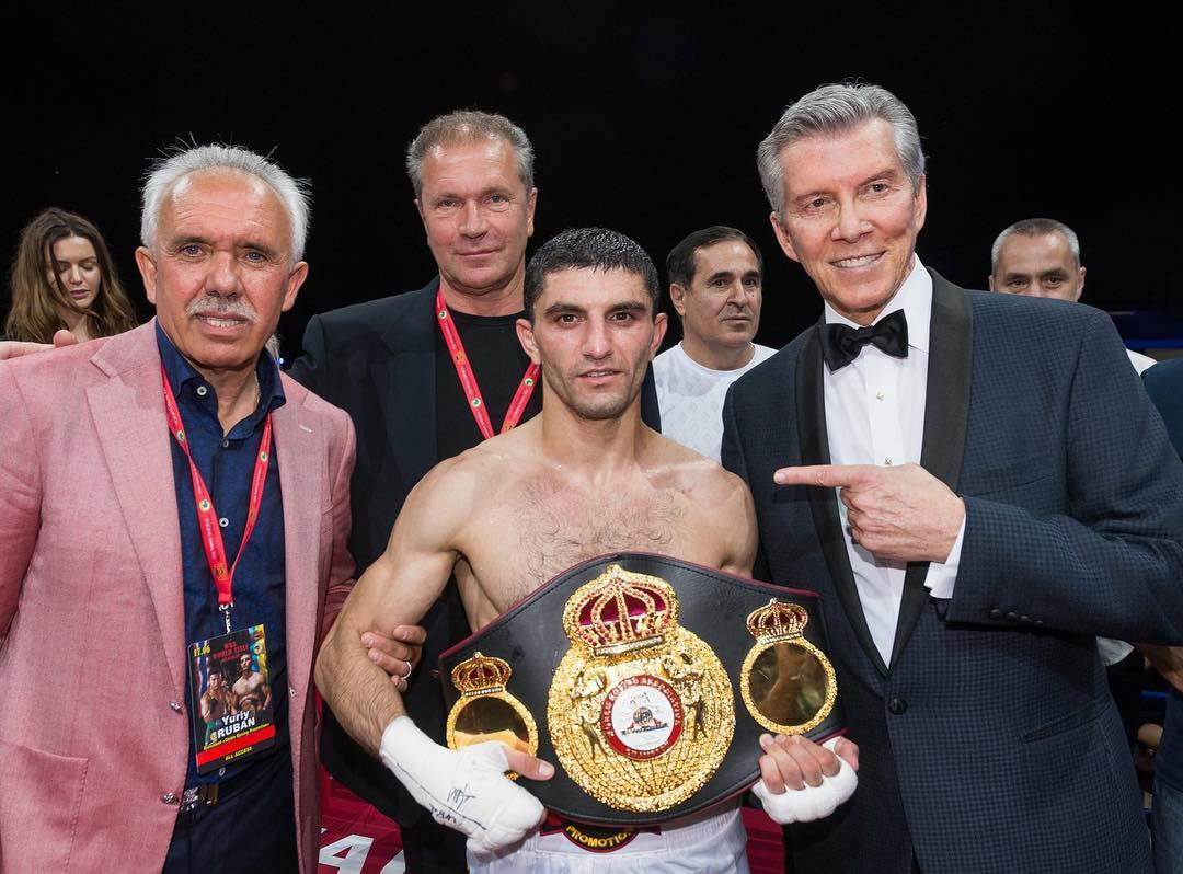 Далакян Леброн видео боя за титул чемпиона мира по версии WBA