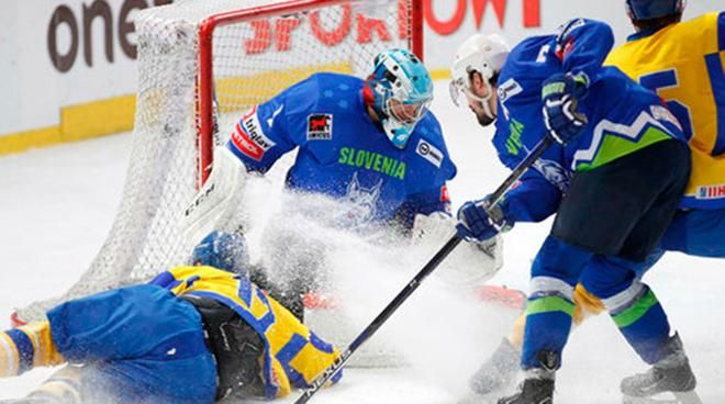 Сборная Украины по хоккею потерпела болезненное фиаско в игре со словенцами