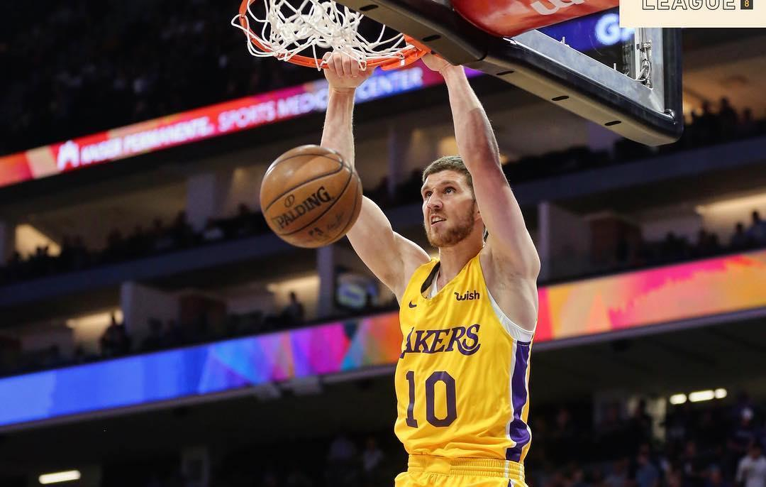 Михайлюк провел лучший матч в НБА и помог "Лейкерс" победить: видео