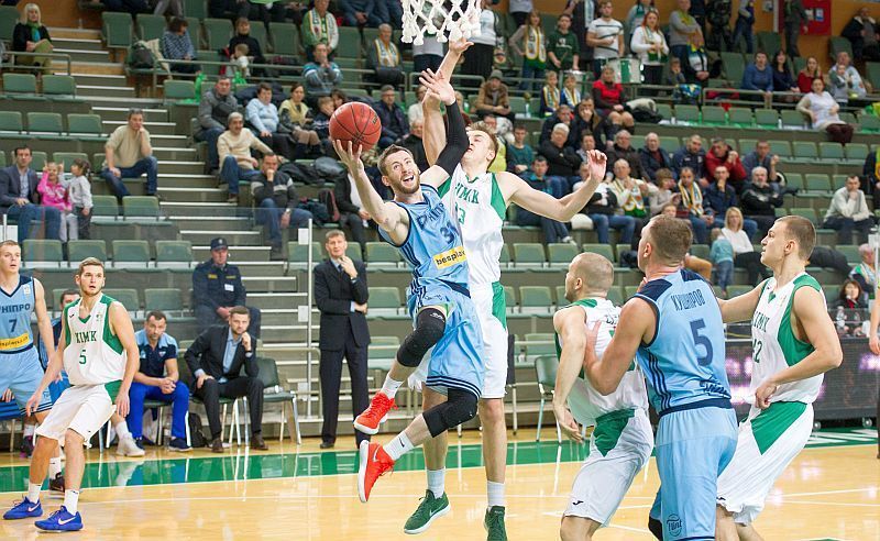 Баскетбол: "Химик" на последних секундах вырвал победу у "Днепра" Баскетбол: "Химик" на последних секундах вырвал победу у "Днепра"