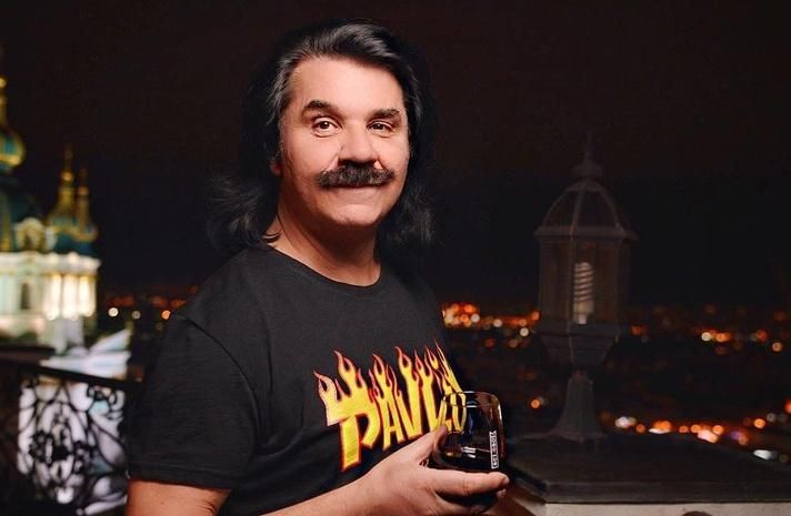 На форме украинской футбольной команды появился портрет Зиброва: видео На форме украинской футбольной команды появился портрет Зиброва: видео