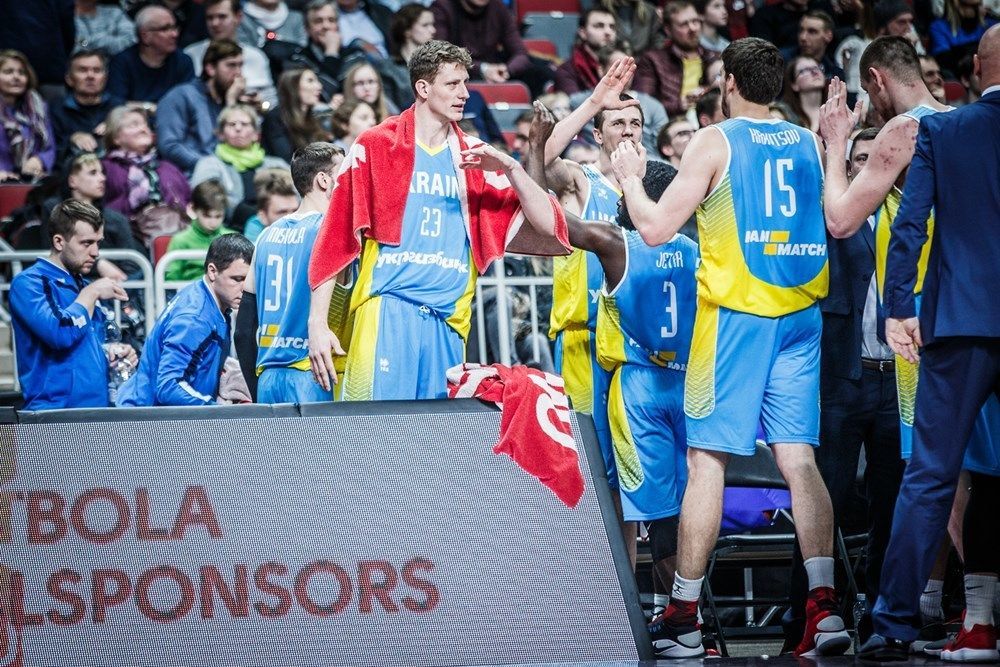 Якщо "Барселона" відпустить в лютому, я обов’язково приїду на матчі, – гравець збірної України Якщо "Барселона" відпустить в лютому, я обов’язково приїду на матчі, – гравець збірної України