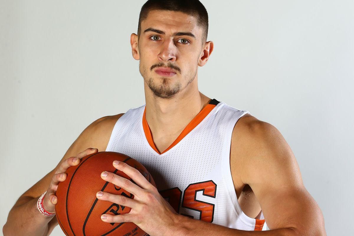 Украинец Лень в матче НБА сделал свой рекордный дабл-дабл в текущем сезоне НБА Украинец Лень в матче НБА сделал свой рекордный дабл-дабл в текущем сезоне НБА