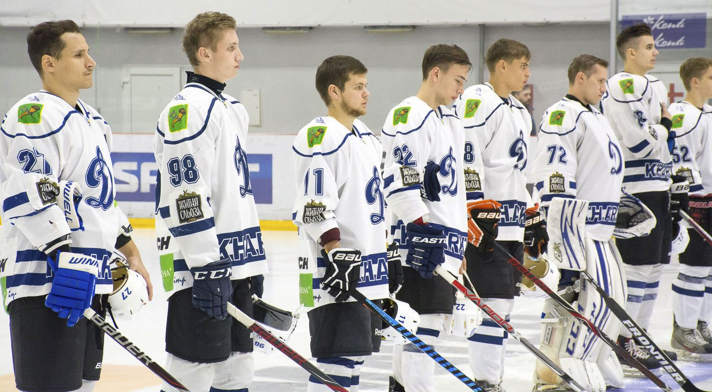 У хоккеистов "Динамо" появилась интересная традиция после матча: фото