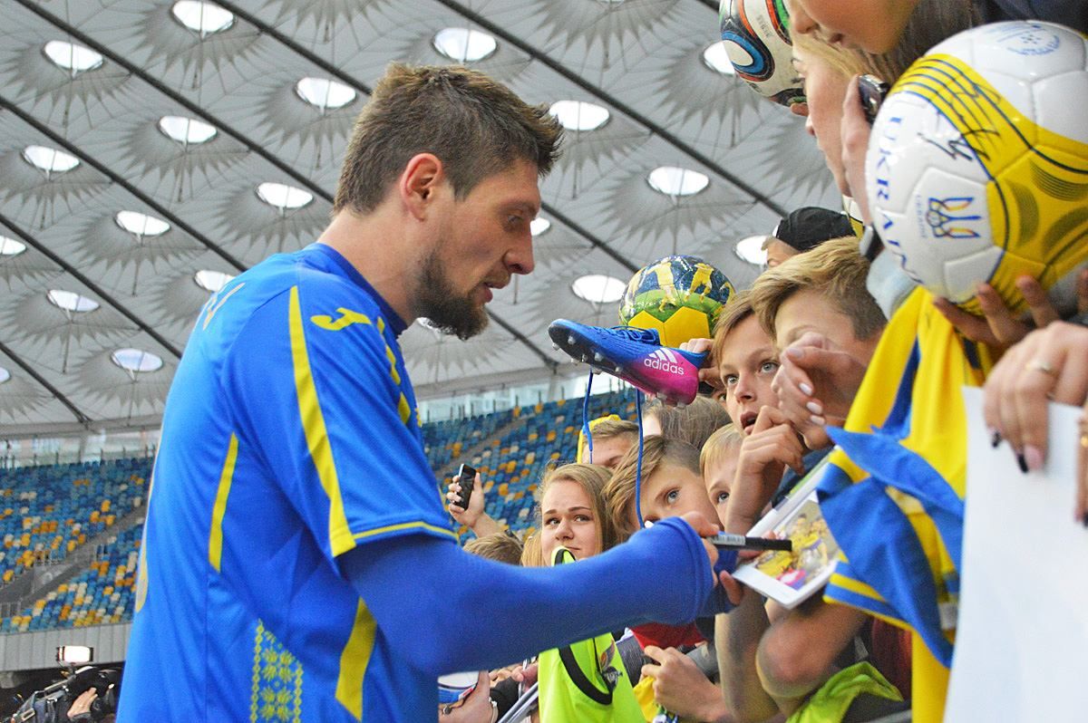 Головний тренер "Різеспору" наполягає на підписані українця Селезньова Головний тренер "Різеспору" наполягає на підписані українця Селезньова