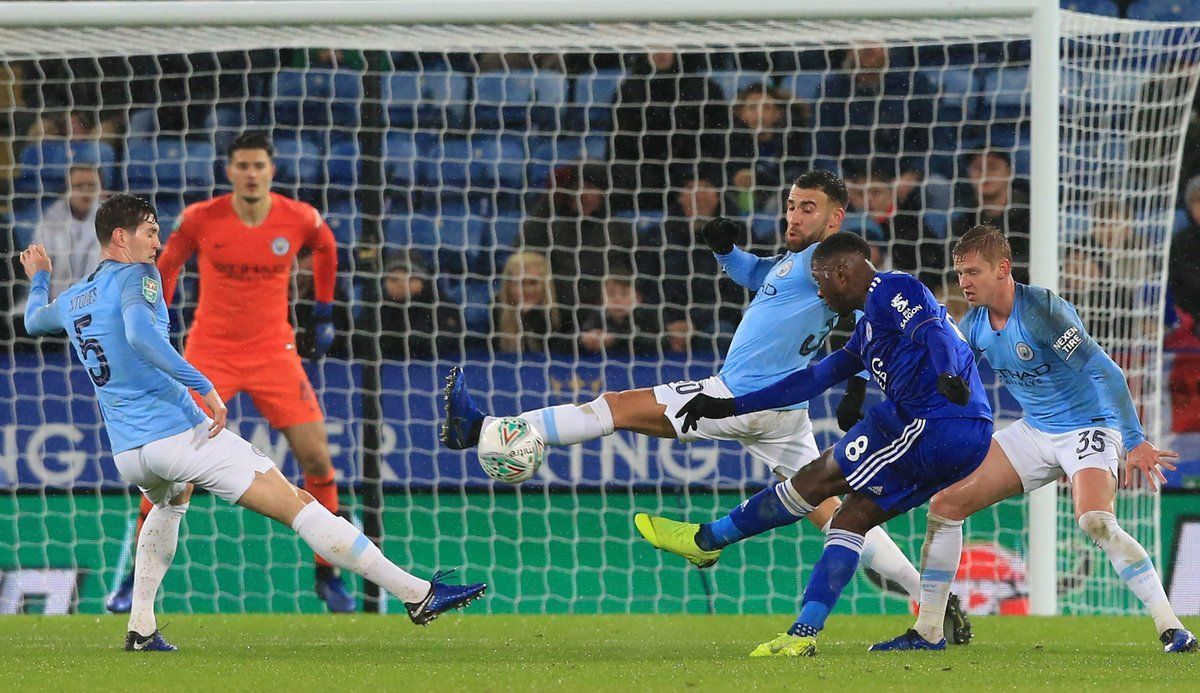 "Манчестер Сіті" без українця Зінченка зазнав другої поспіль поразки "Манчестер Сіті" без українця Зінченка зазнав другої поспіль поразки