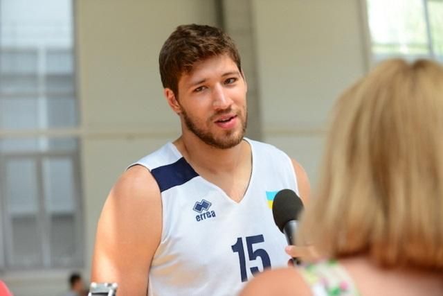 Українець Кравцов змінив клуб у чемпіонаті Іспанії Українець Кравцов змінив клуб у чемпіонаті Іспанії