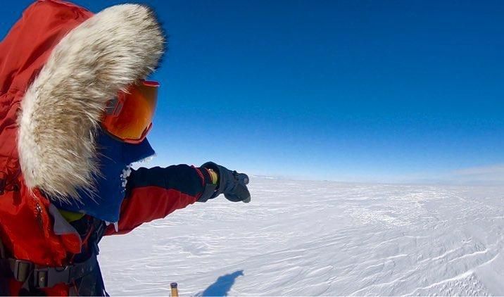 Американець став першим, хто самотужки перетнув Антарктиду: вражаючі фото