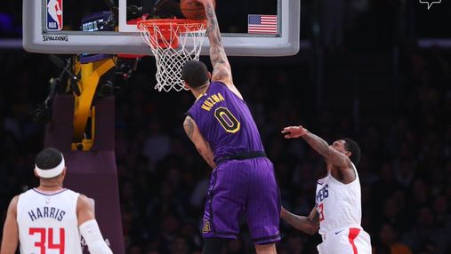 НБА: "Лейкерс" Михайлюка опозорился дома, "Атланта" Леня вырвала победу в овертайме: видео