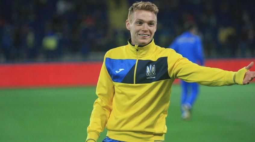 Циганков показав фото з Риму, де невдовзі може виступати за "Рому" Циганков показав фото з Риму, де невдовзі може виступати за "Рому"