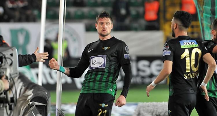 Селезнев переедет в Испанию: названа сумма трансфера Селезнев переедет в Испанию: названа сумма трансфера