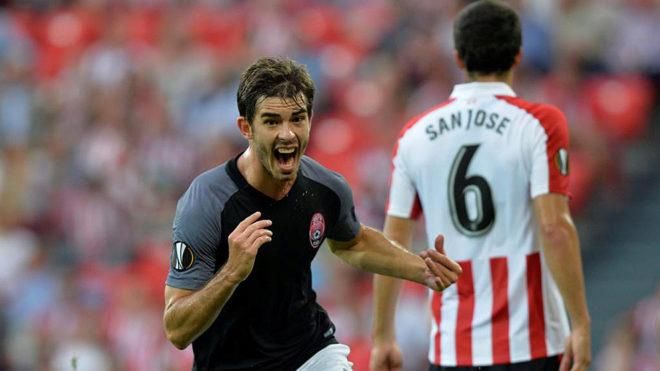 "Зоря" заробила на трансфері Харатіна тільки половину від його вартості "Зоря" заробила на трансфері Харатіна тільки половину від його вартості