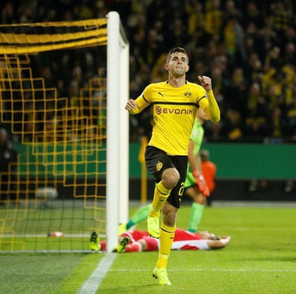 "Боруссія" Д продала свого 20-річного таланта в "Челсі" "Боруссія" Д продала свого 20-річного таланта в "Челсі"