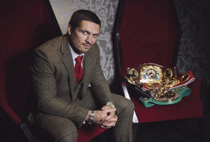 Усик та Ломачено у топ-5 найкращих боксерів світу за версією BoxingScene