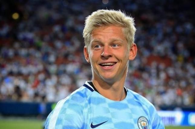 "Наполи" не отказался от идеи приобрести Зинченко, – СМИ "Наполи" не отказался от идеи приобрести Зинченко, – СМИ