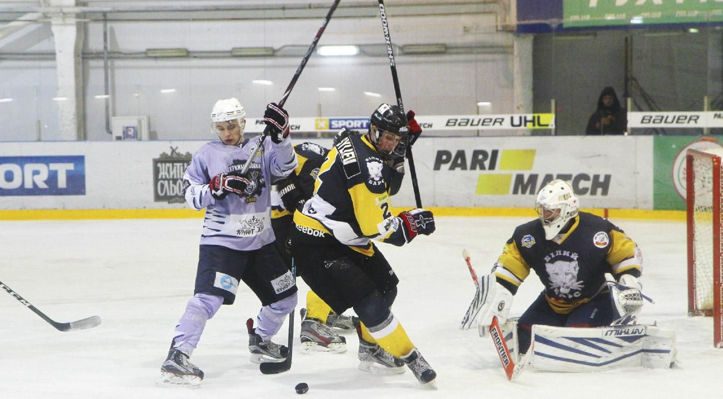 "Белый Барс" в напряженной борьбе вырвал победу у "Ледяных Волков" "Белый Барс" в напряженной борьбе вырвал победу у "Ледяных Волков"