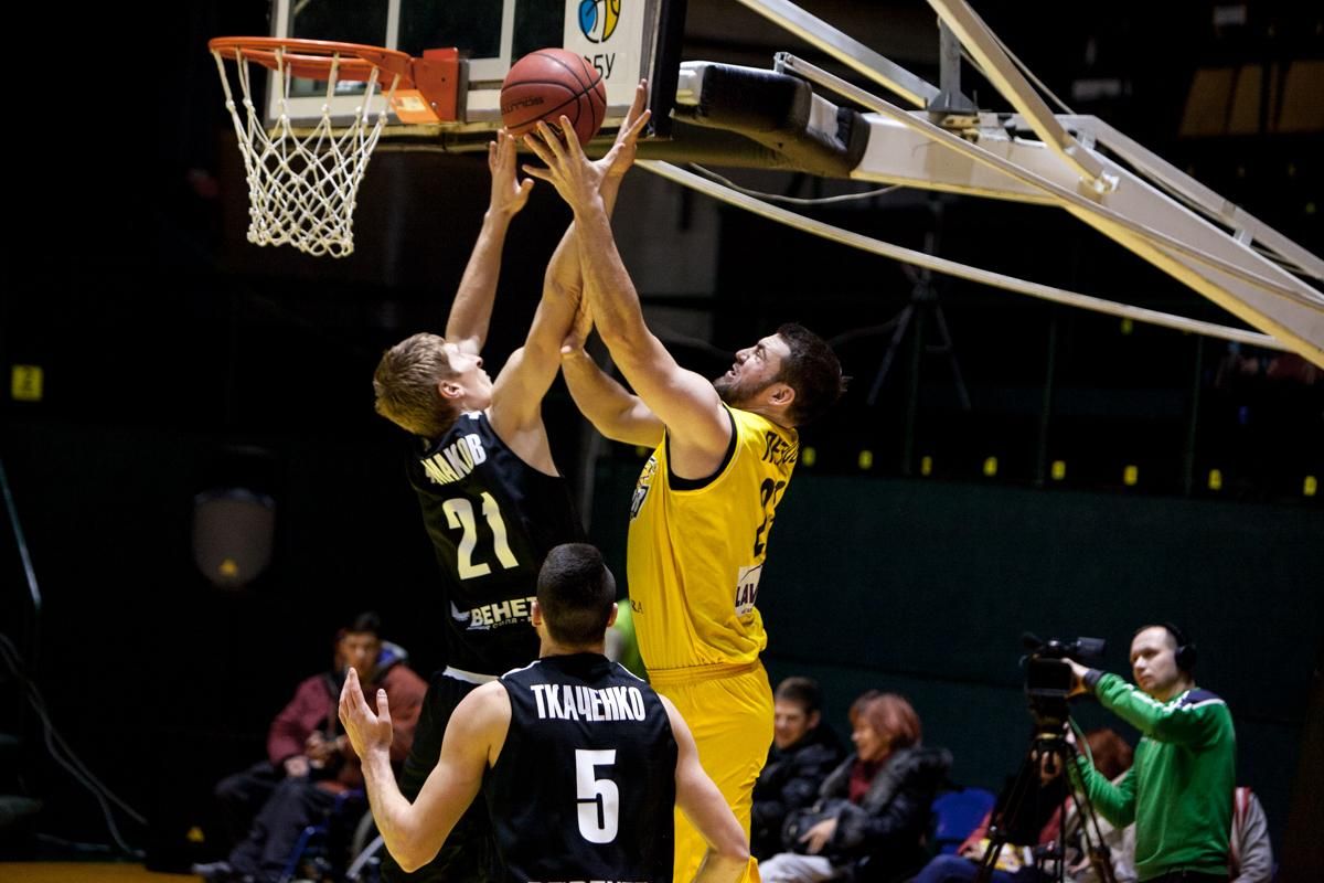 "Киев-Баскет" подал протест на результат кубкового матча против "Черкасских Мавп": детали "Киев-Баскет" подал протест на результат кубкового матча против "Черкасских Мавп": детали