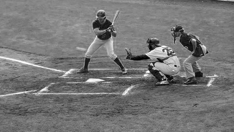 Игрок сборной России скоропостижно скончался в возрасте 37 лет Игрок сборной России скоропостижно скончался в возрасте 37 лет