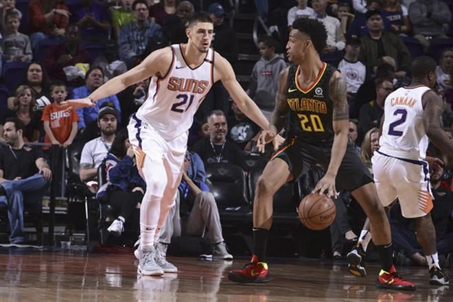 Активная игра Леня не помогла "Атланте", "Лейкерс" Михайлюка уверенно победили "Детройт": видео Активная игра Леня не помогла "Атланте", "Лейкерс" Михайлюка уверенно победили "Детройт": видео