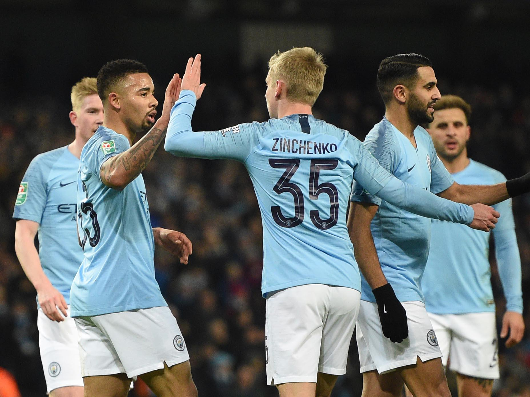 Украинец Зинченко передал привет россиянам, празднуя дебютный гол за "МанСити": видео