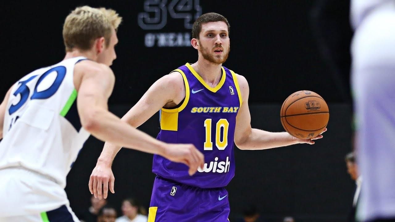 Момент за участі українця Михайлюка потрапив у топ-10 ігрового дня НБА: відео Момент за участі українця Михайлюка потрапив у топ-10 ігрового дня НБА: відео