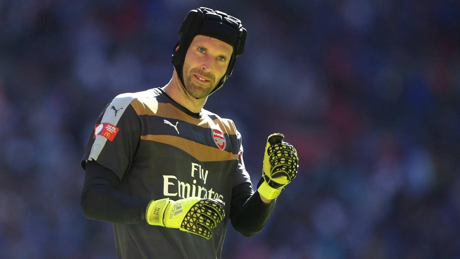 Легендарный чешский вратарь может вернуться в "Челси" после завершения карьеры Легендарный чешский вратарь может вернуться в "Челси" после завершения карьеры