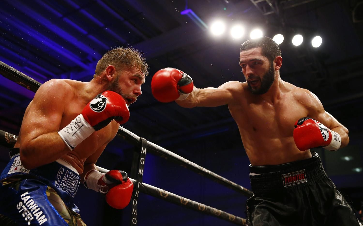 Бой российского боксера в США начали с гимна СССР Бой российского боксера в США начали с гимна СССР