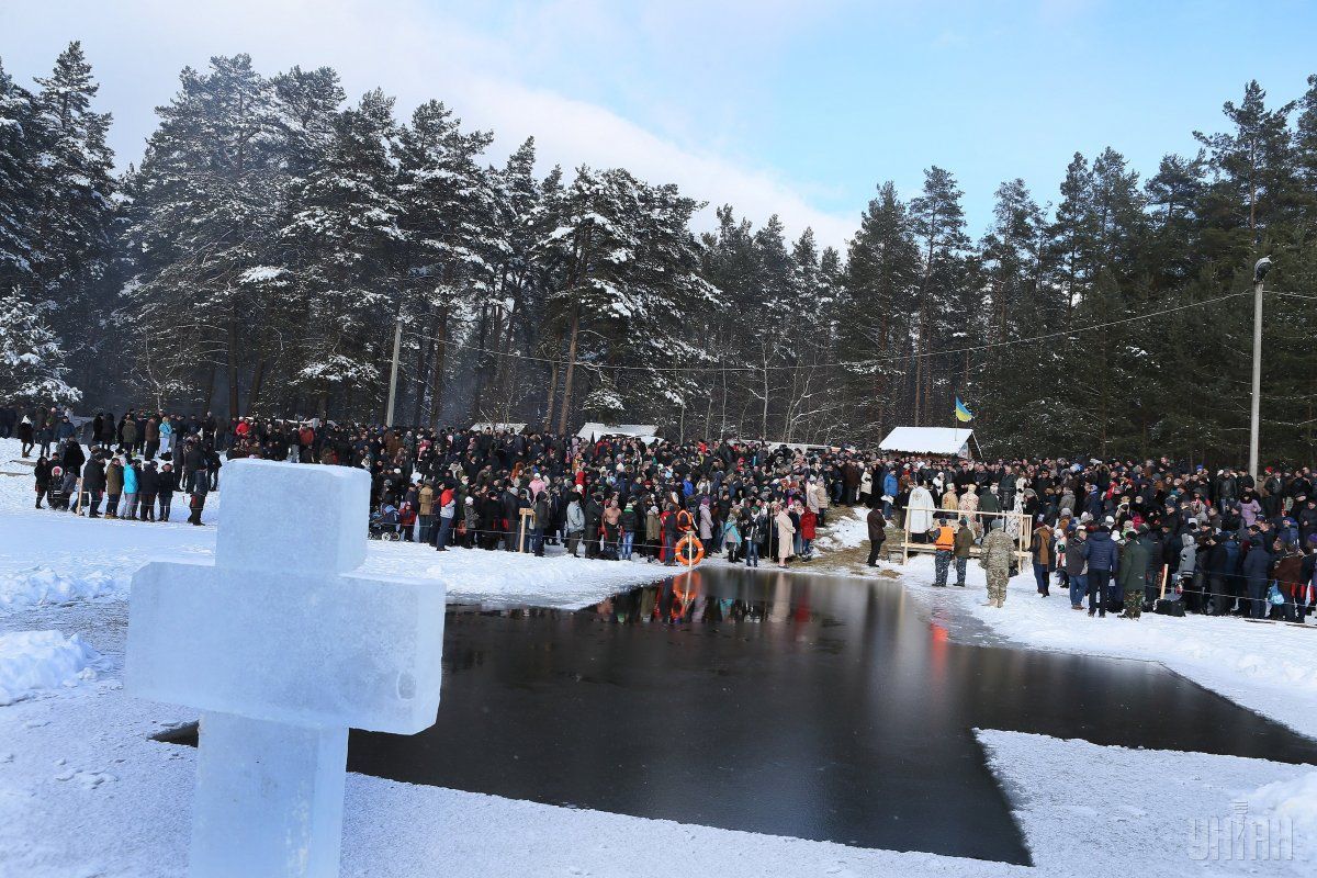 Як українські спортсмени відсвяткували Водохреща: фото та відео Як українські спортсмени відсвяткували Водохреща: фото та відео
