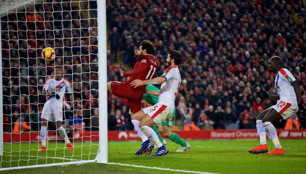 "Ливерпуль" в напряженном поединке одержал победу над "Кристал Пэлэс"