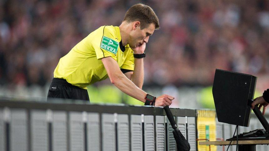 Введение системы VAR в Украине: стало известно, когда видеоповторы заработают в УПЛ