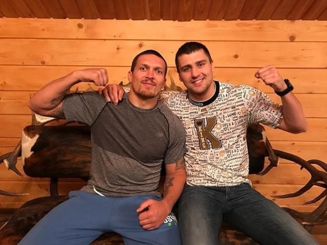 Усик и Гвоздик завоевали престижные награды WBC Усик и Гвоздик завоевали престижные награды WBC