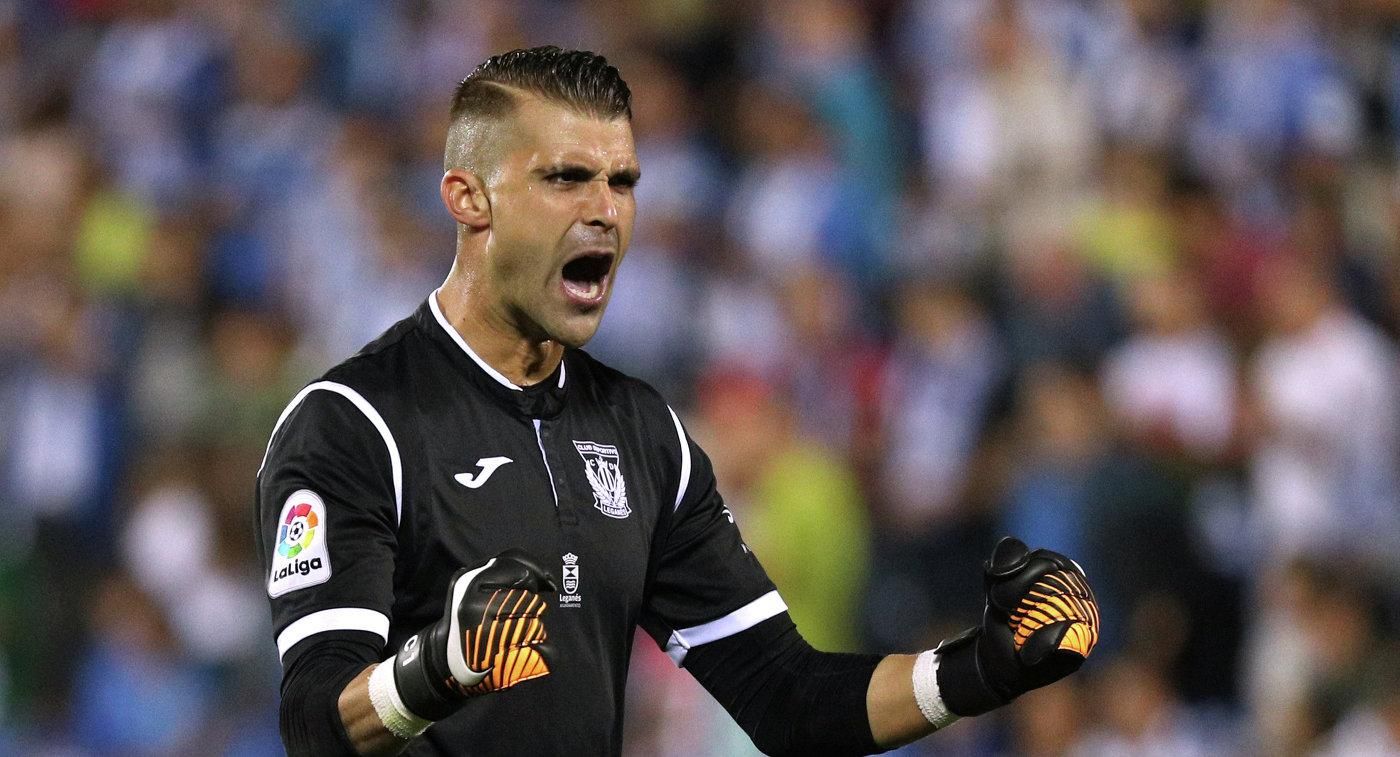 Вратарь "Леганеса" Куэльяр покинет клуб: украинец Лунин может стать основным Вратарь "Леганеса" Куэльяр покинет клуб: украинец Лунин может стать основным