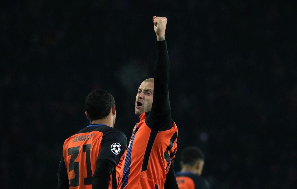 Ракіцький переходить у "Зеніт": названо зарплату гравця і вартість трансферу Ракіцький переходить у "Зеніт": названо зарплату гравця і вартість трансферу