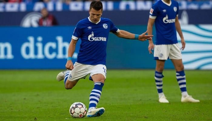 Коноплянка неожиданно выйдет в стартовом составе "Шальке" на матч с "Гертой" Коноплянка неожиданно выйдет в стартовом составе "Шальке" на матч с "Гертой"