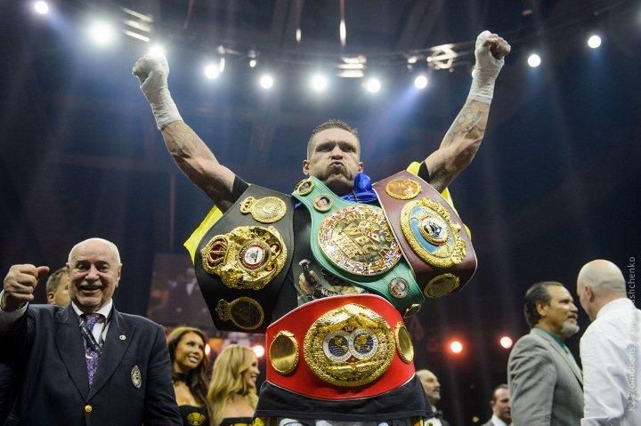 Усик у травні проведе бій у новій ваговій категорії Усик у травні проведе бій у новій ваговій категорії