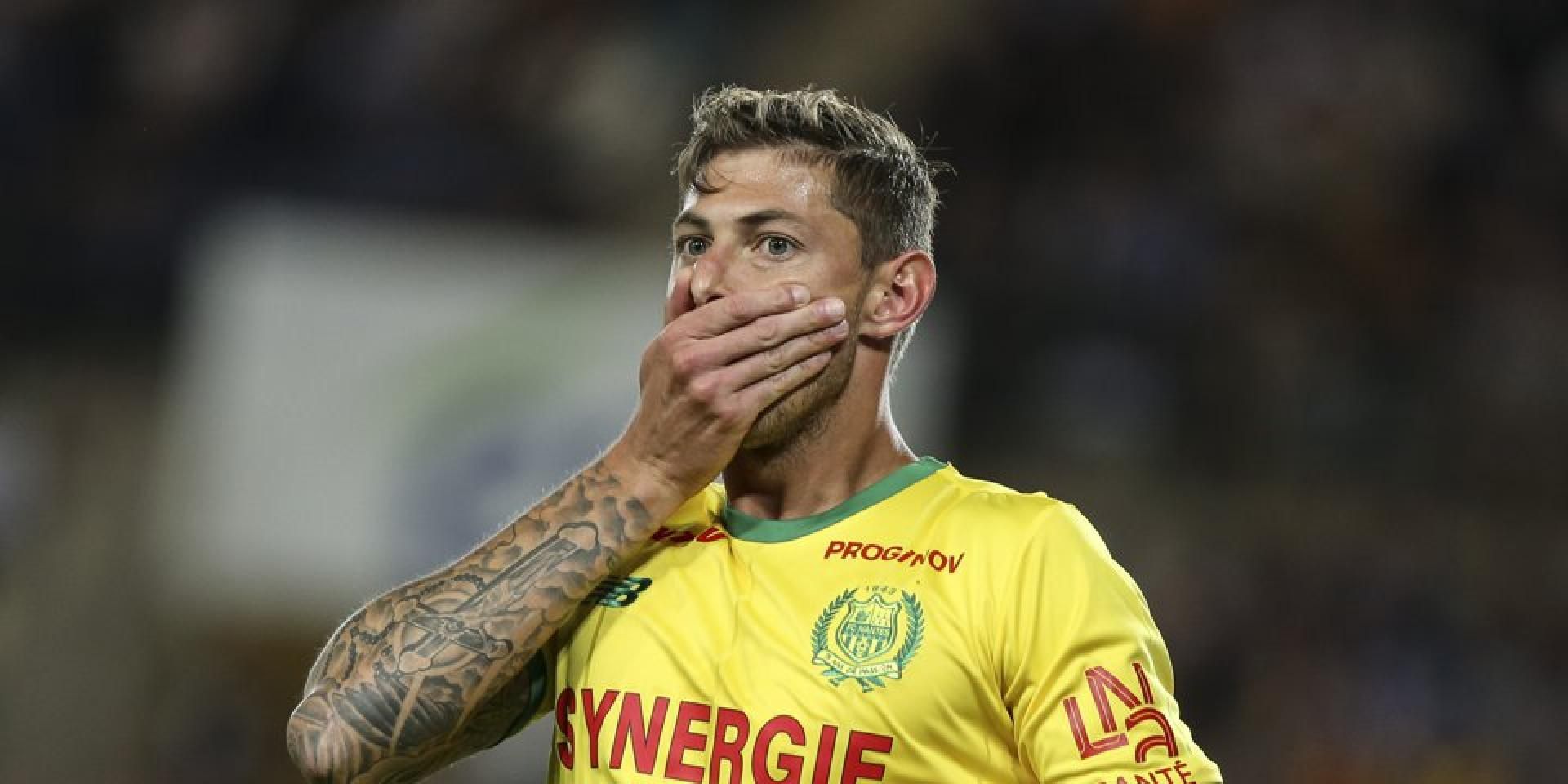 "Кардіфф" не платитиме гроші "Нанту" за зниклого Еміліано Салу "Кардіфф" не платитиме гроші "Нанту" за зниклого Еміліано Салу