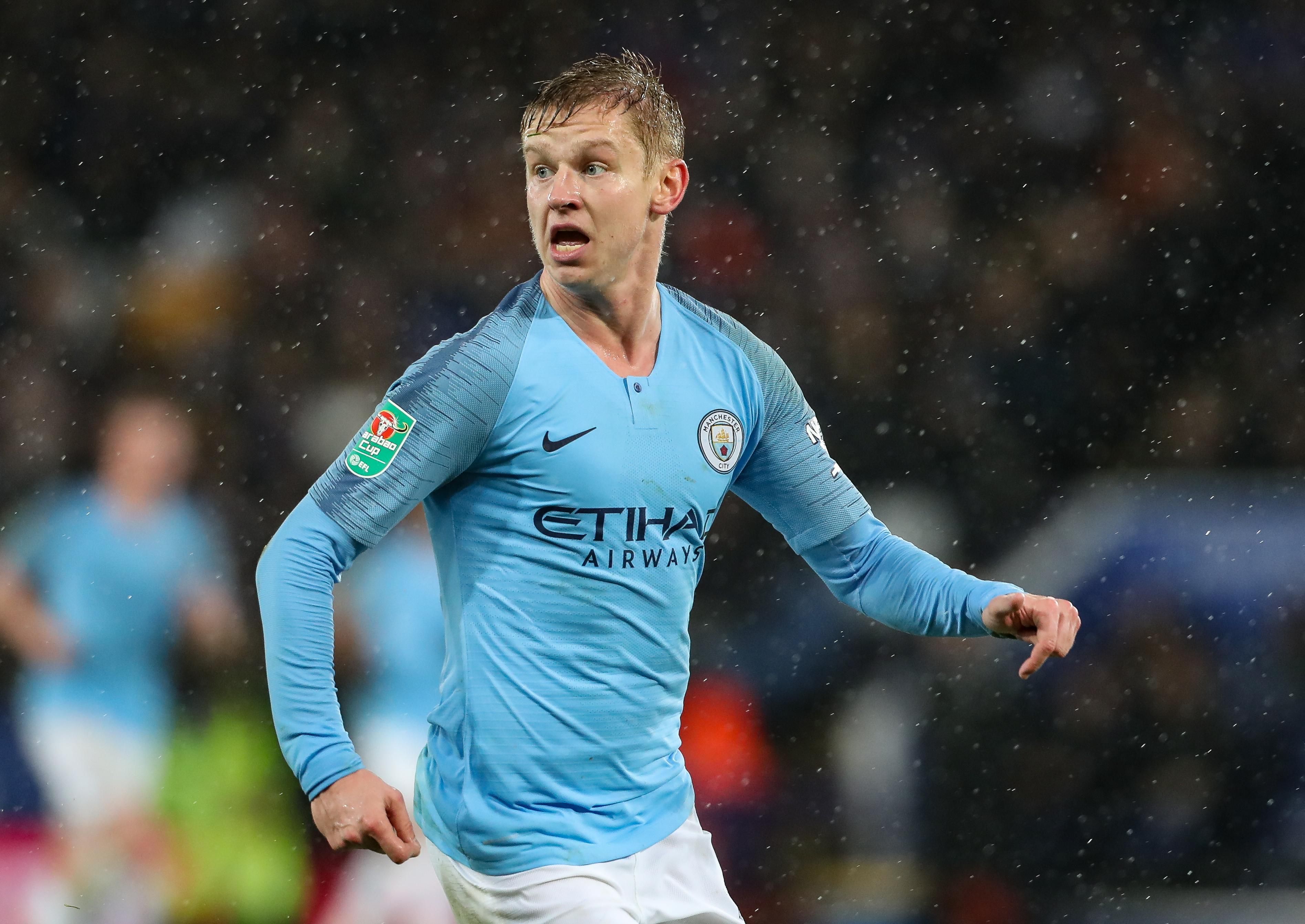 Зінченко знаходиться за крок від історичного досягнення серед легенд українського футболу Зінченко знаходиться за крок від історичного досягнення серед легенд українського футболу