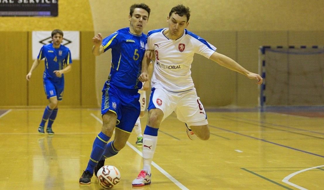 Збірна України з футзалу розгромно програла Чехії у першому поєдинку в 2019 році Збірна України з футзалу розгромно програла Чехії у першому поєдинку в 2019 році