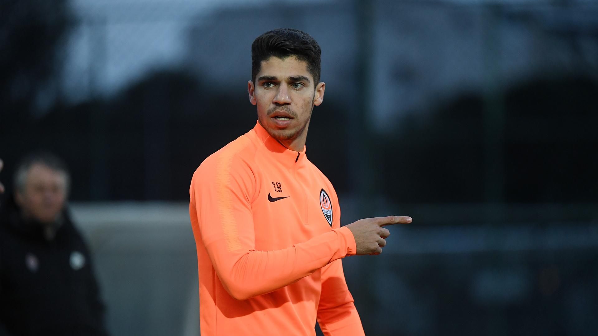 Новачок "Шахтаря" взяв відстрочку від служби в армії, щоб грати за "гірників" Новачок "Шахтаря" взяв відстрочку від служби в армії, щоб грати за "гірників"