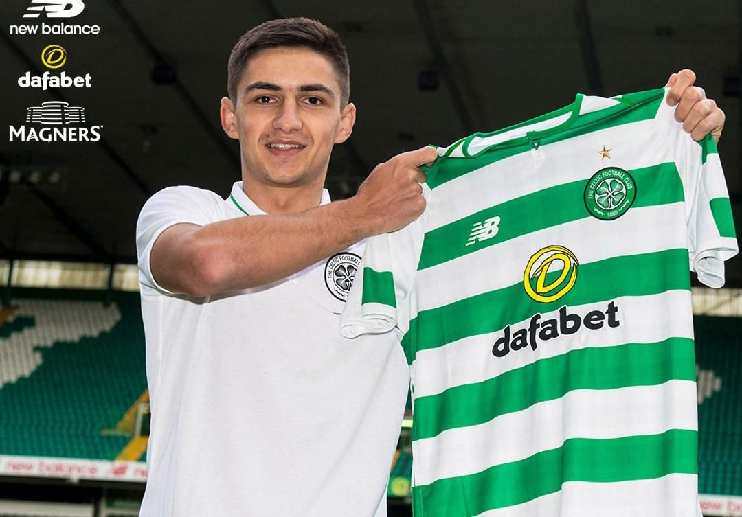 "Селтік" офіційно представив Шведа, українець дав перший коментар "Селтік" офіційно представив Шведа, українець дав перший коментар