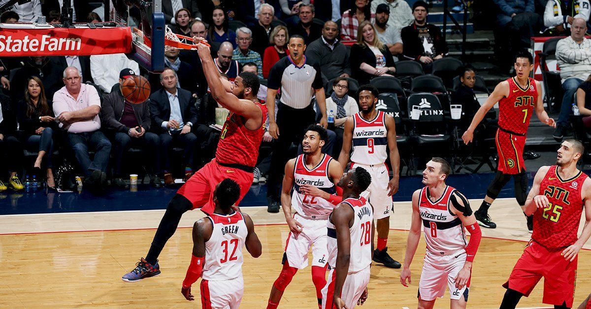 Українець Олексій Лень допоміг "Атланті" обіграти "Вашингтон" в НБА: відео Українець Олексій Лень допоміг "Атланті" обіграти "Вашингтон" в НБА: відео