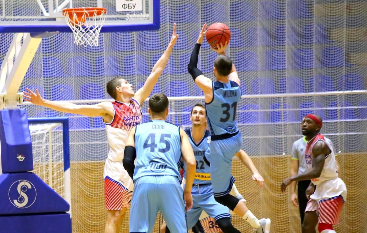 Баскетбол: "Політехнік" сенсаційно розгромив "Дніпро" Баскетбол: "Політехнік" сенсаційно розгромив "Дніпро"