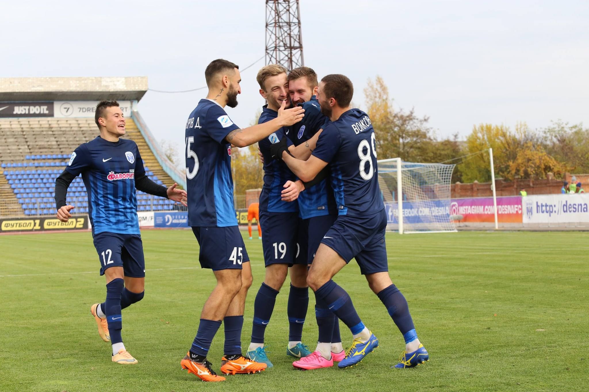 Арсенал - Десна: відео голів, огляд матчу УПЛ 2018/2019 Арсенал - Десна: відео голів, огляд матчу УПЛ 2018/2019