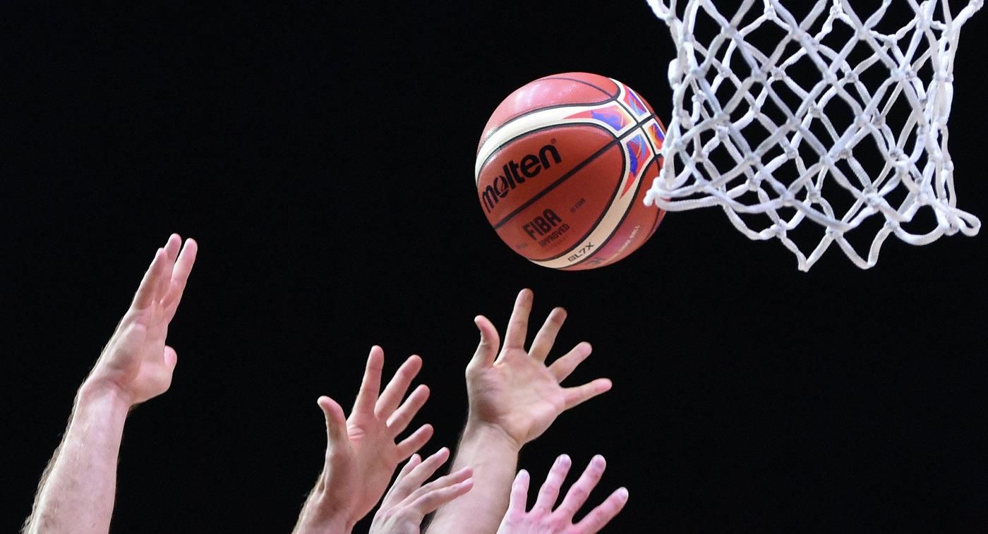 Українську баскетбольну команду покарали через підставного гравця