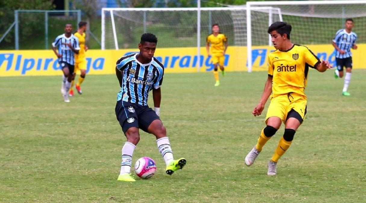 "Шахтер" заплатит за бразильца в три раза больше, чем прежде заплатил за Дугласа Косту