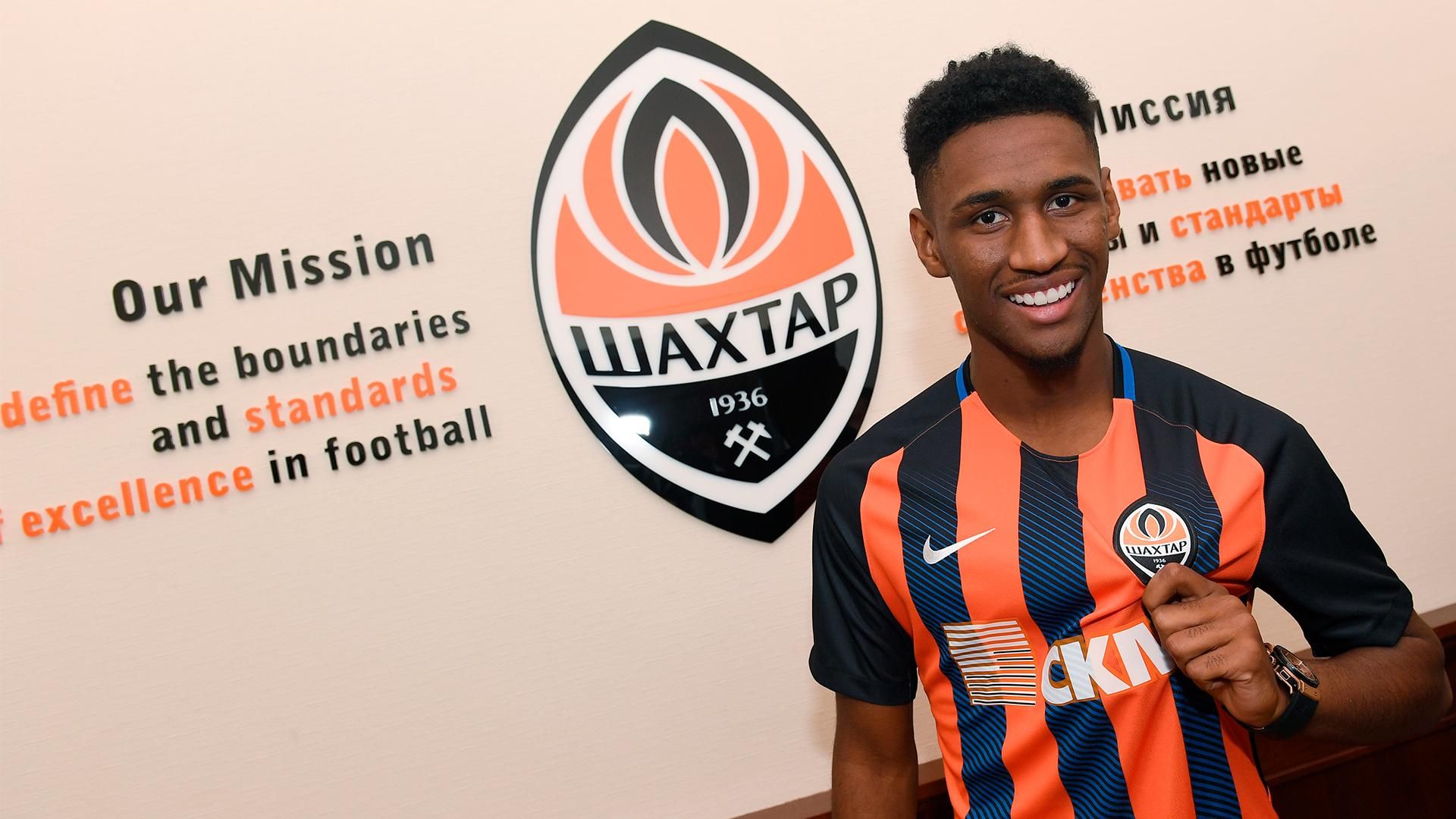 Бразилець Тете офіційно перейшов у "Шахтар" Бразилець Тете офіційно перейшов у "Шахтар"