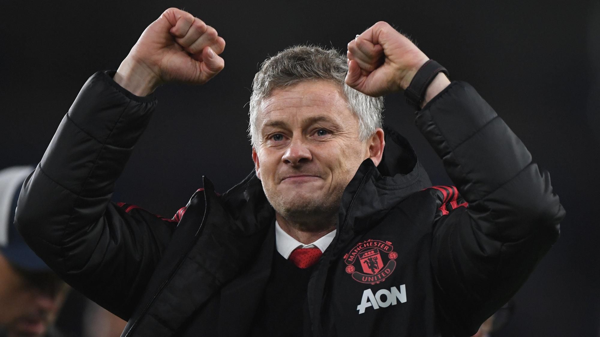 "Манчестер Юнайтед" окончательно определился с главным тренером "Манчестер Юнайтед" окончательно определился с главным тренером