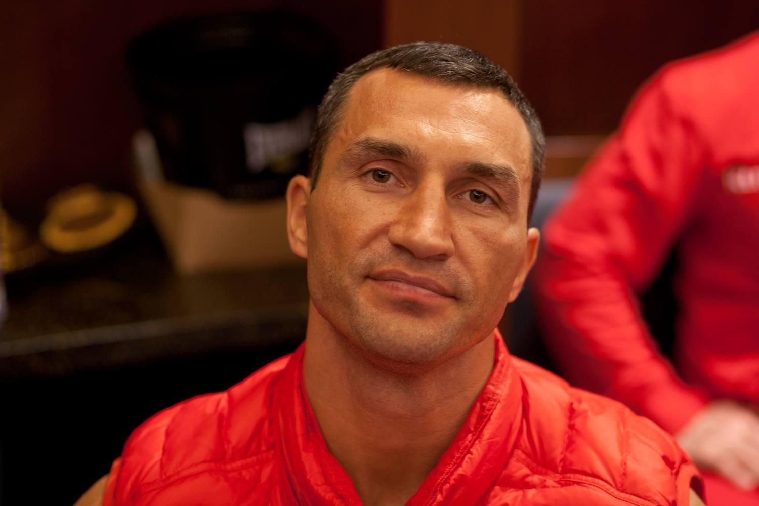 Легендарний Володимир Кличко претендує на звання найкращого боксера десятиліття Легендарний Володимир Кличко претендує на звання найкращого боксера десятиліття