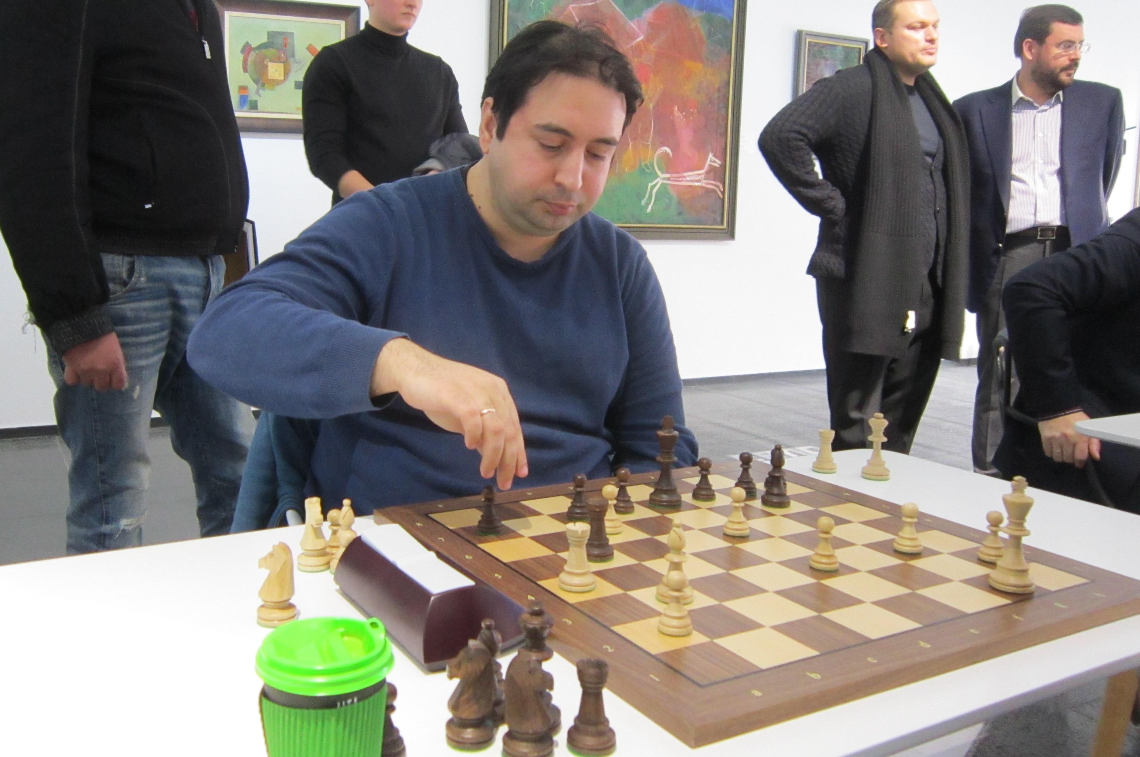 Легендарного шахового тренера вшанували яскравою грою